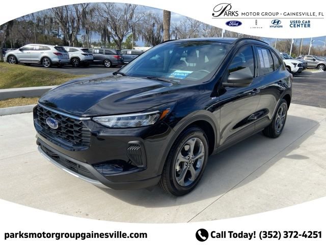 Certified 2025 Ford Escape ST-Line image 8