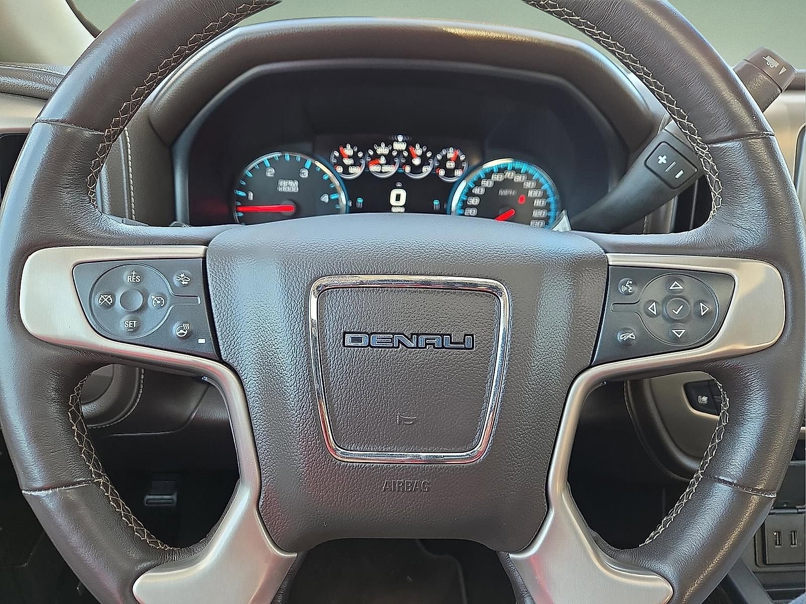 Used 2017 GMC Sierra 3500 Denali w/ Duramax Plus Package AWD/4WD image 24