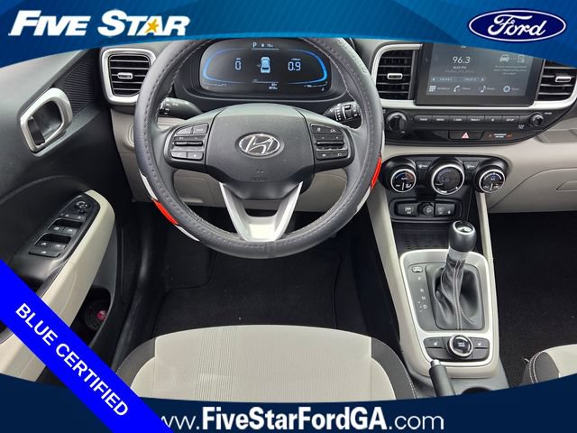 Used 2026 Hyundai Venue SEL FWD image 13