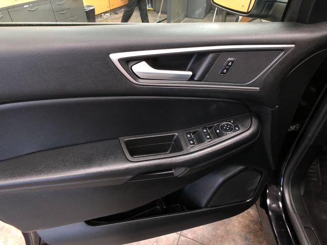 Certified 2024 Ford Edge SEL w/ Convenience Package AWD/4WD image 12