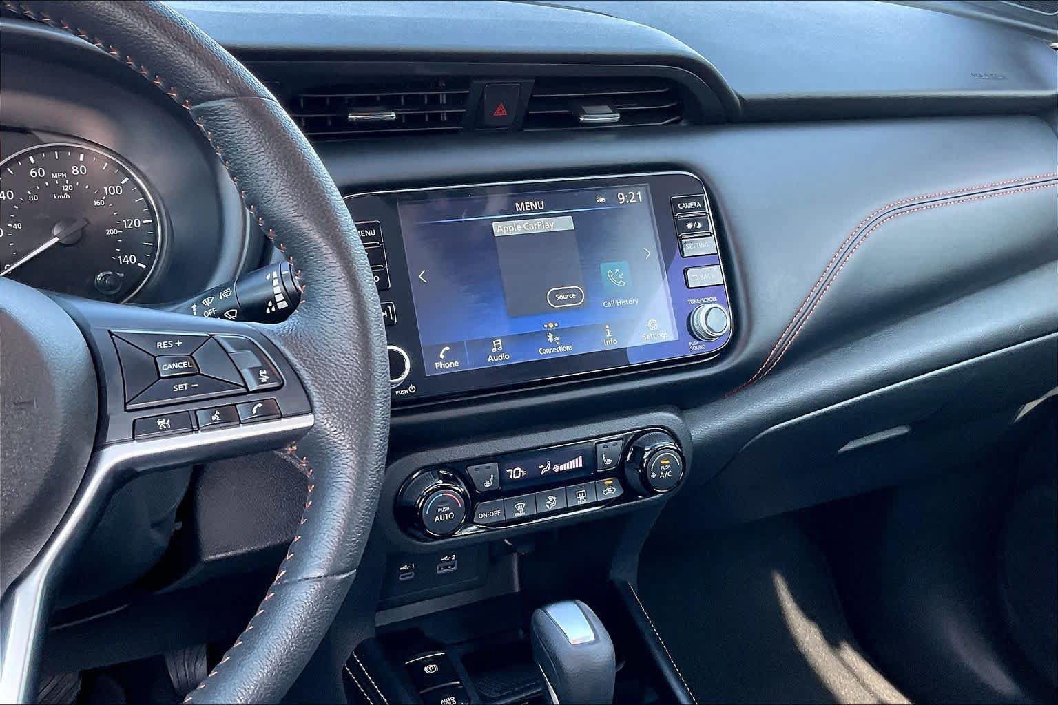 Used 2024 Nissan Kicks SR w/ SR Premium Package FWD image 7