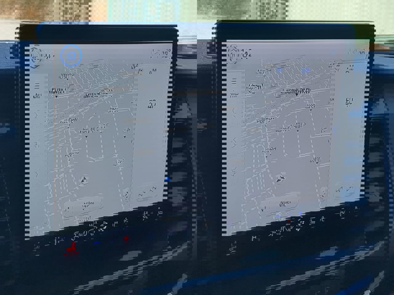 Certified 2024 Ford Transit 350 XLT image 19