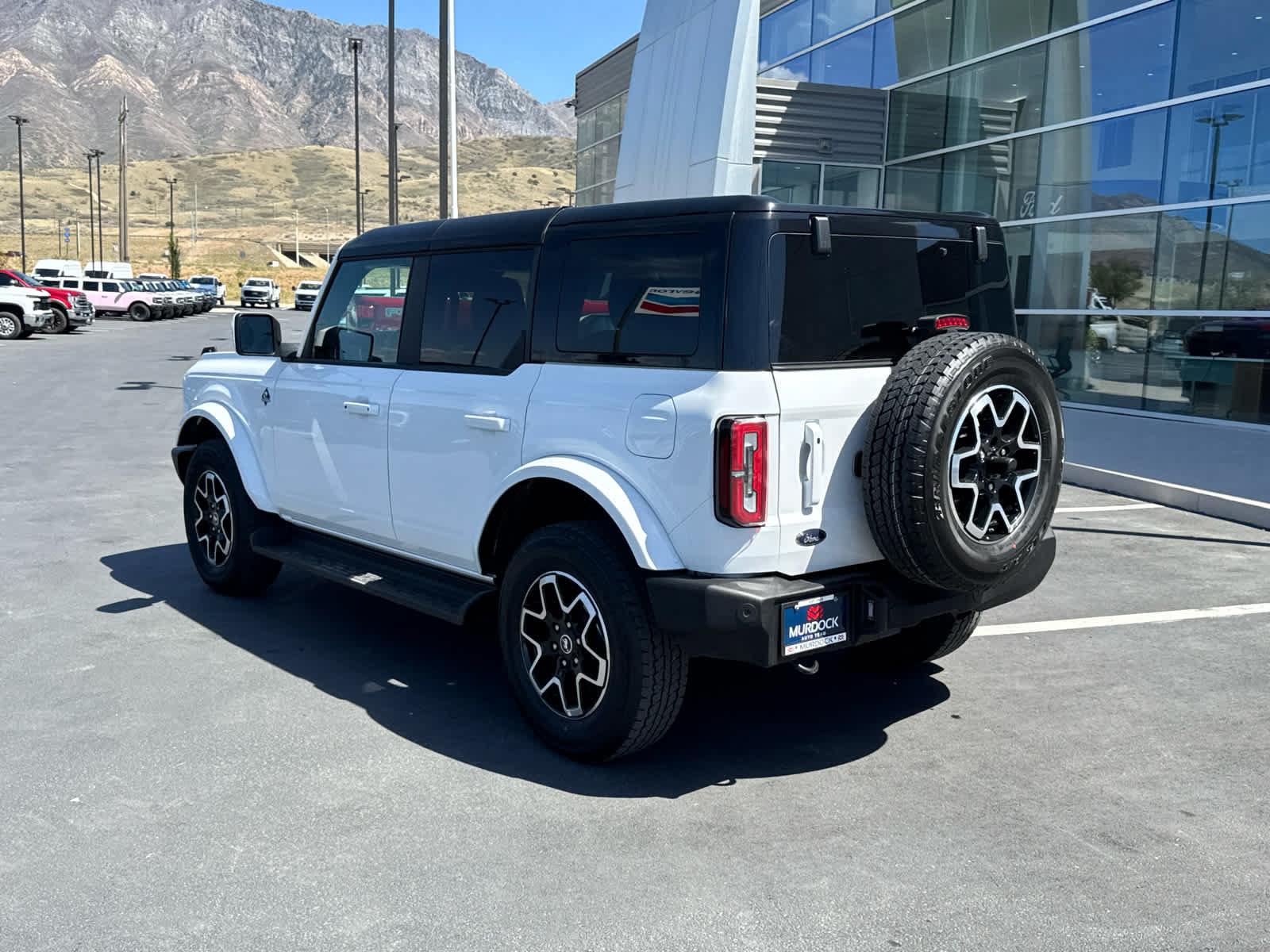 Certified 2025 Ford Bronco Outer Banks AWD/4WD image 9