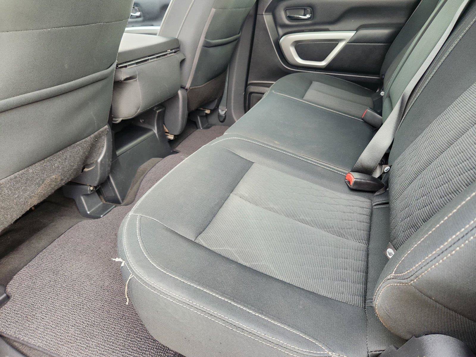 Used 2019 Nissan Titan SV RWD image 20