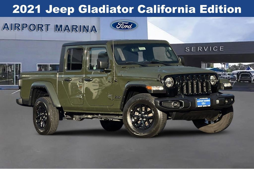 Used 2021 Jeep Gladiator Sport image 2