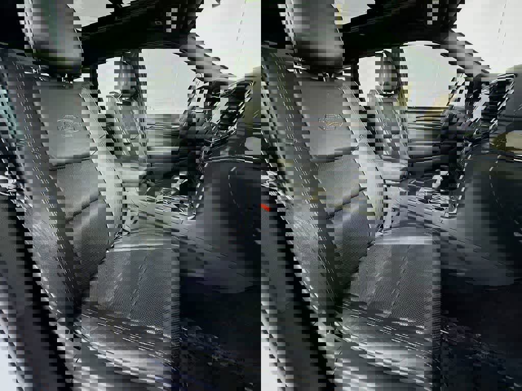 Used 2019 Jeep Grand Cherokee Overland image 14