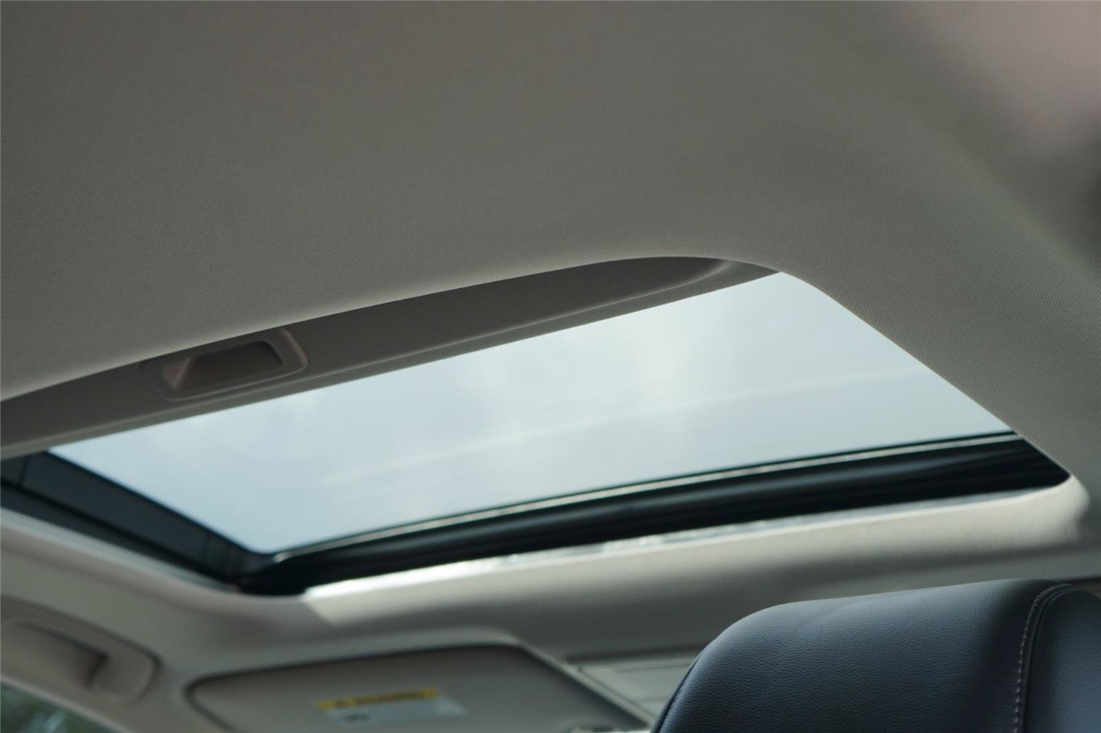 Used 2024 Honda Civic Touring image 30