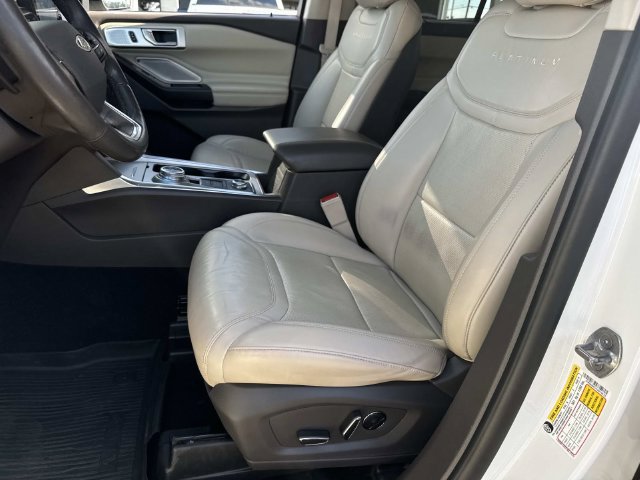 Certified 2020 Ford Explorer Platinum w/ Premium Technology Package AWD/4WD image 20