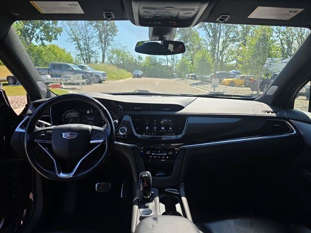 Used 2020 Cadillac XT6 Sport AWD/4WD image 10