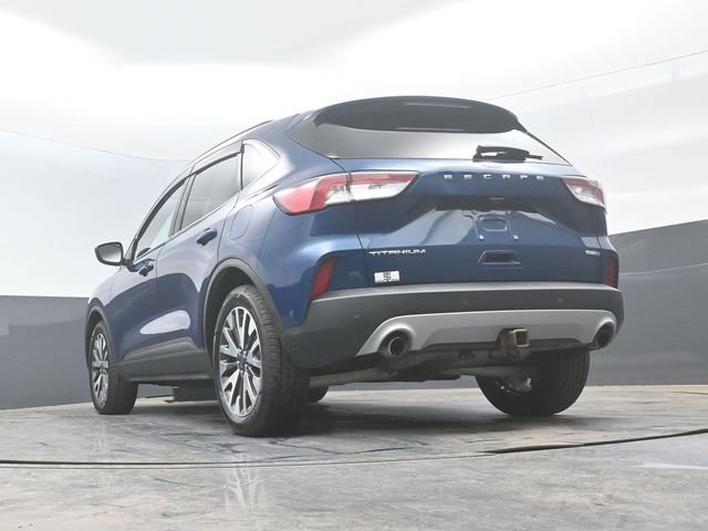 Certified 2020 Ford Escape Titanium AWD/4WD image 24