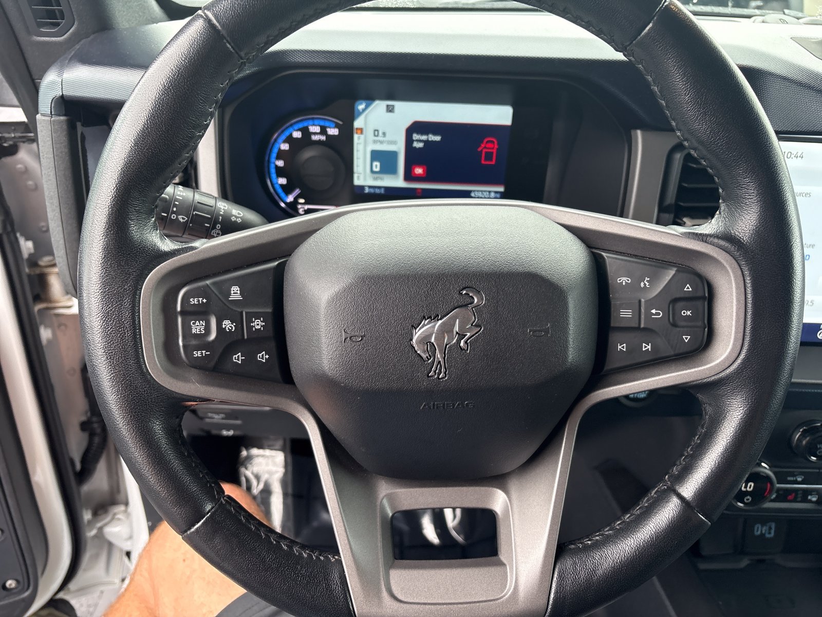 Certified 2023 Ford Bronco Outer Banks AWD/4WD image 15