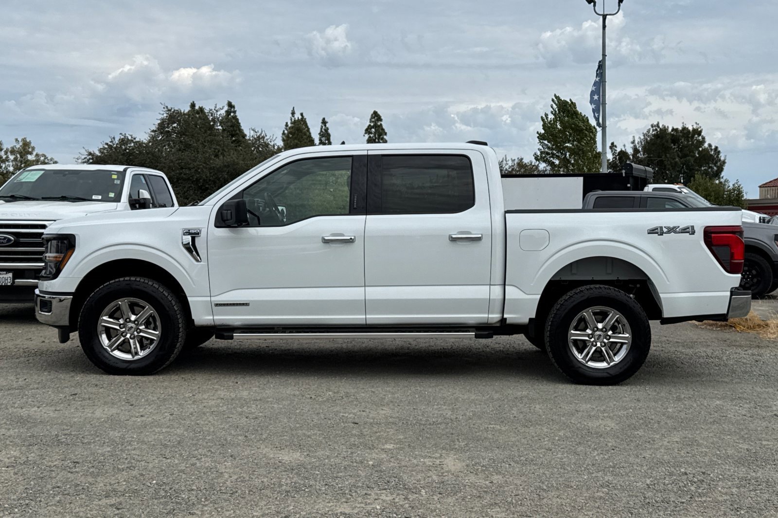 Certified 2024 Ford F150 XLT w/ Mobile Office Package image 2