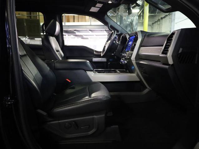 Certified 2022 Ford F250 Lariat w/ Black Appearance Package image 20