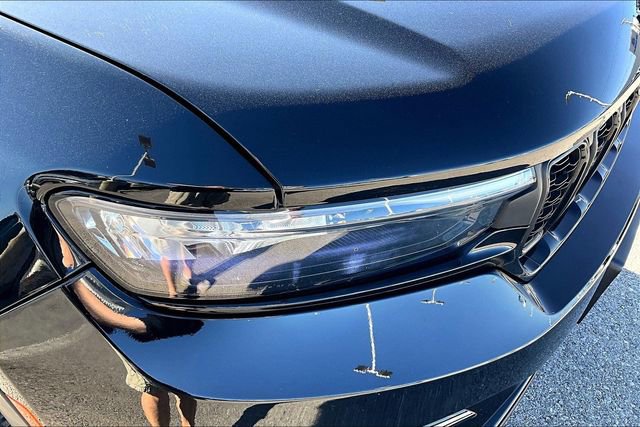 Used 2023 Jeep Grand Cherokee Limited w/ Black Appearance Package image 28