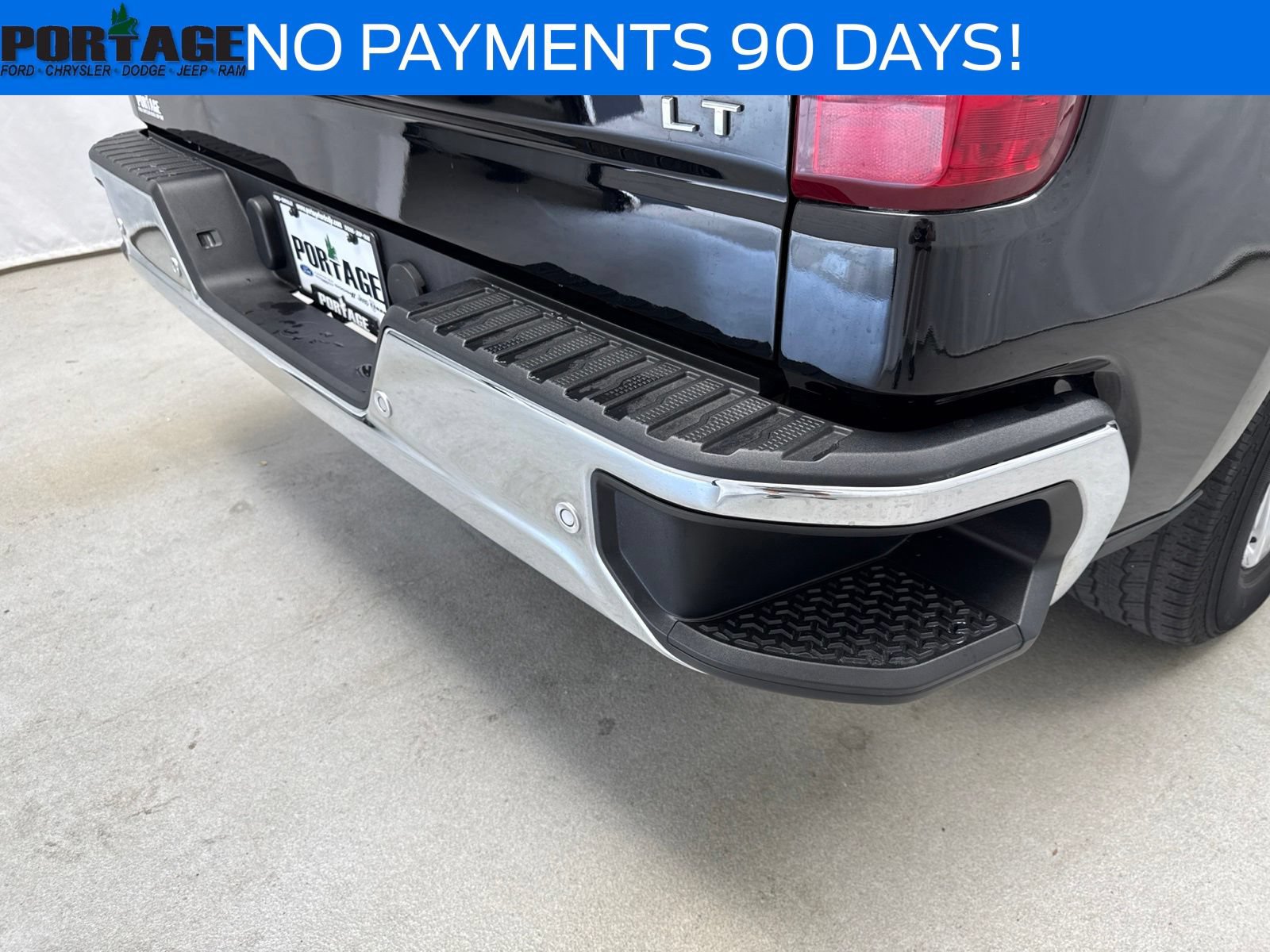 Used 2020 Chevrolet Silverado 1500 LT w/ Convenience Package AWD/4WD image 37