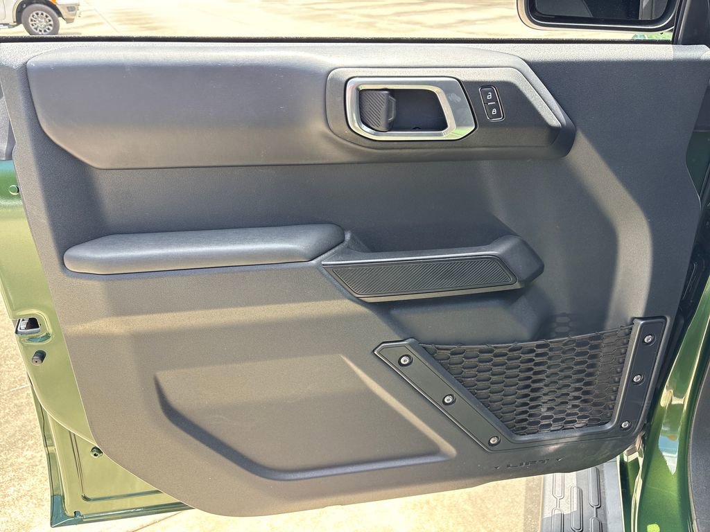 Certified 2025 Ford Bronco Outer Banks AWD/4WD image 15