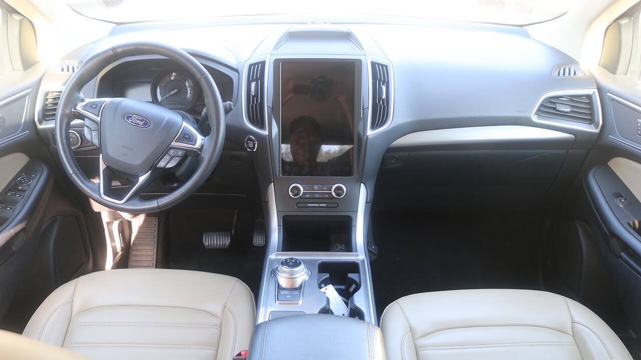 Certified 2024 Ford Edge SEL AWD/4WD image 14