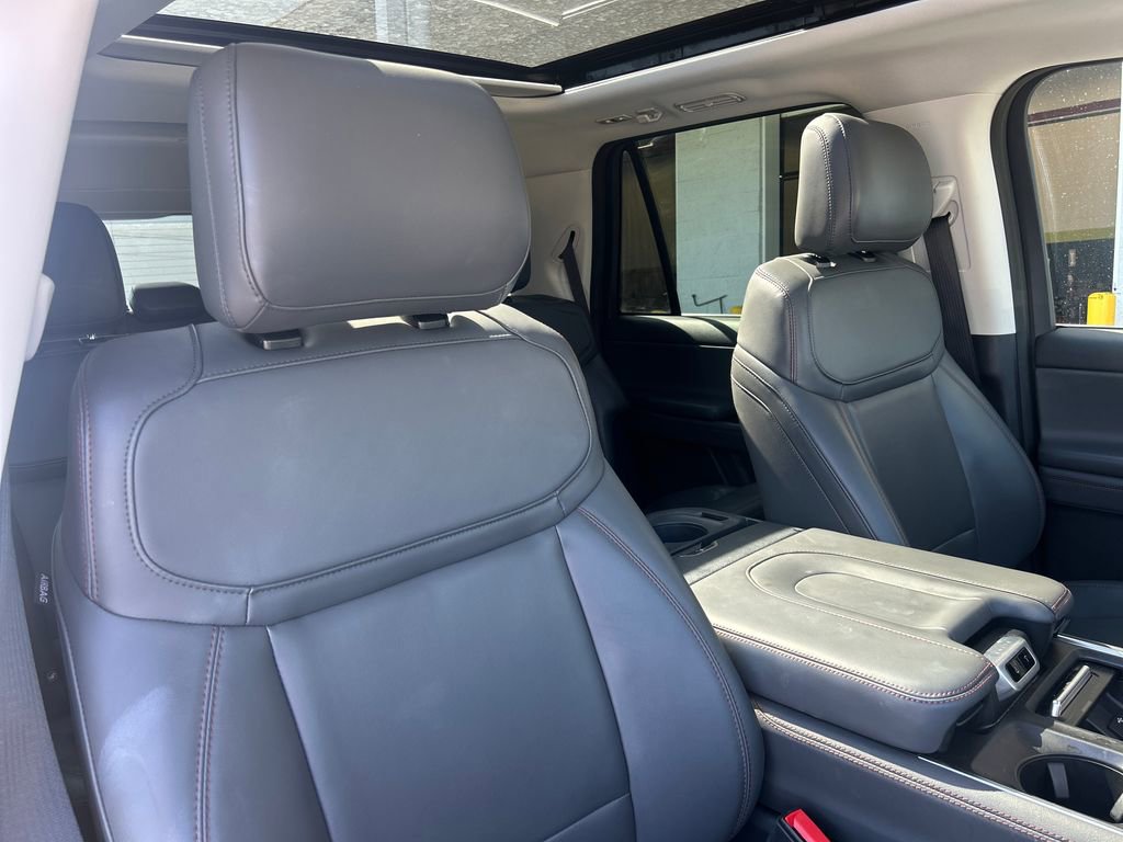 Certified 2025 Ford Expedition Active RWD image 15
