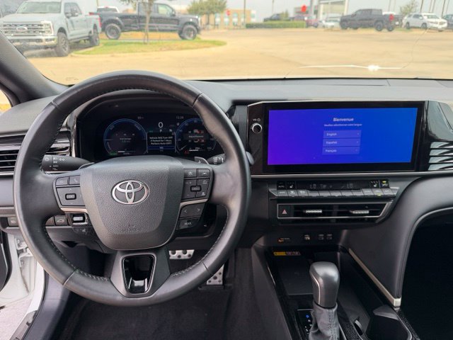 Used 2025 Toyota Camry XSE FWD image 14
