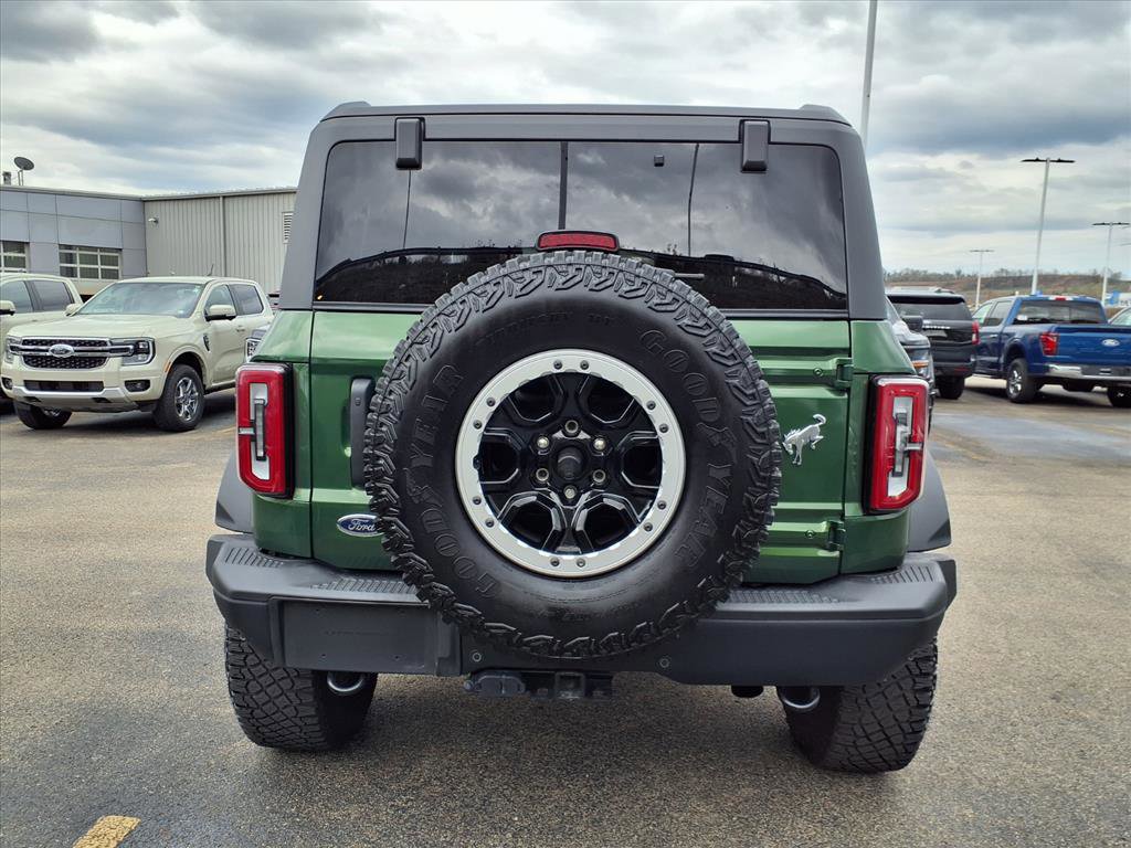 Certified 2024 Ford Bronco Badlands image 3