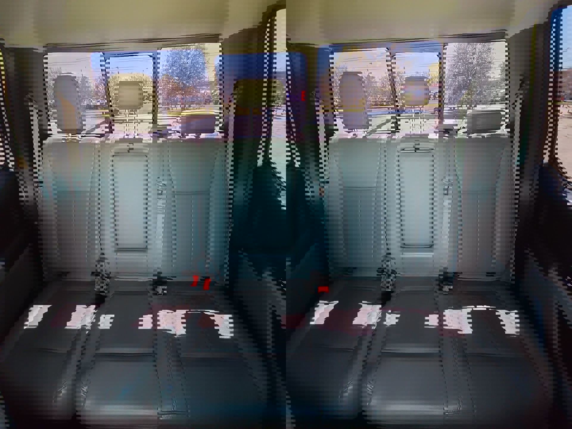 Certified 2018 Ford F150 Lariat image 21