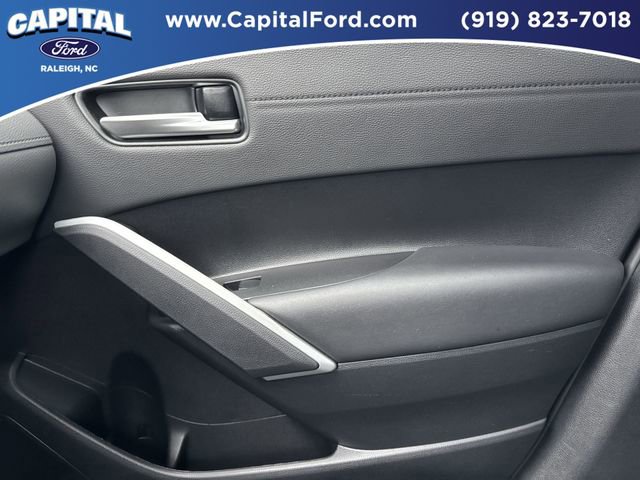 Used 2024 Toyota Corolla Cross XSE w/ Convenience Package image 28