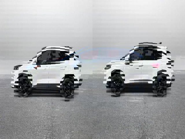 Certified 2022 Ford Escape Titanium w/ Titanium Elite Package image 6