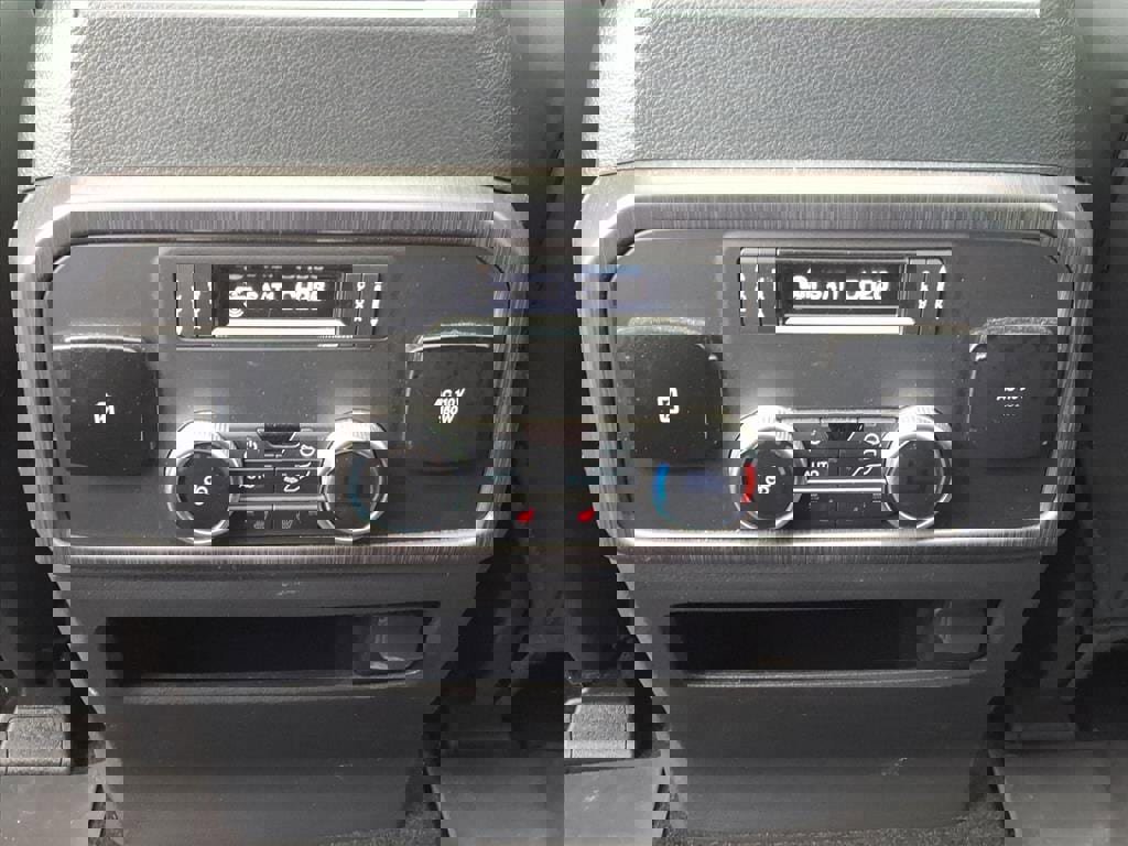 Certified 2023 Ford Expedition Platinum image 23