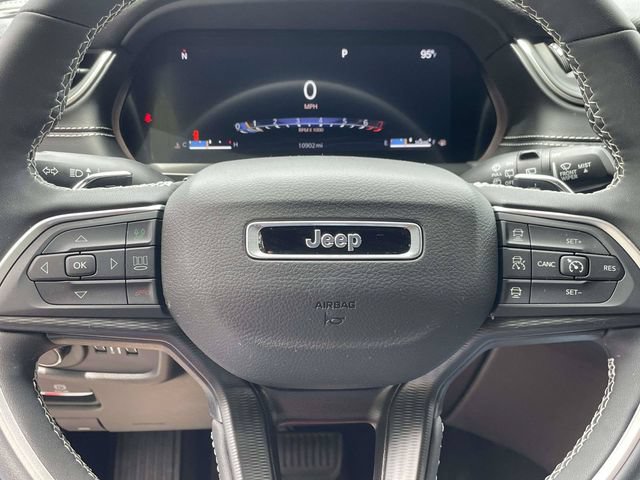 Used 2024 Jeep Grand Cherokee Altitude AWD/4WD image 22
