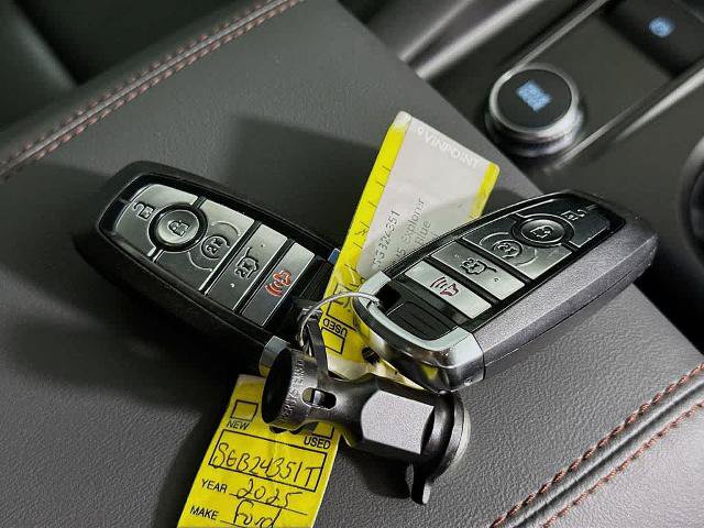 Certified 2025 Ford Explorer Active w/ Active Comfort Package RWD image 20