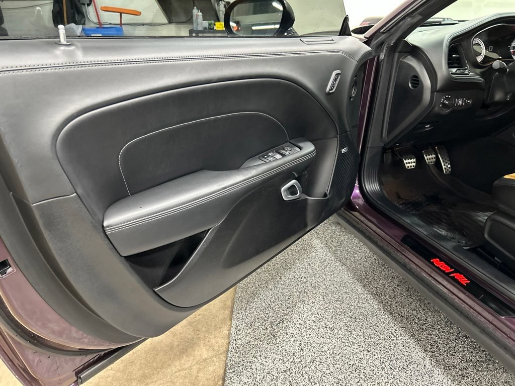 Used 2022 Dodge Challenger R/T Scat Pack RWD image 15