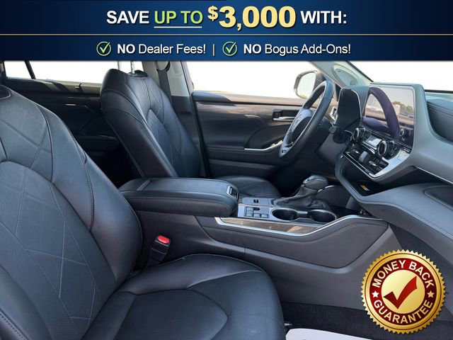Used 2024 Toyota Highlander Platinum FWD image 22