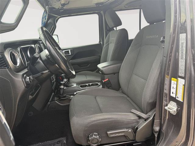 Used 2020 Jeep Wrangler Unlimited Sahara w/ Uconnect 4C Nav & Sound Group AWD/4WD image 9