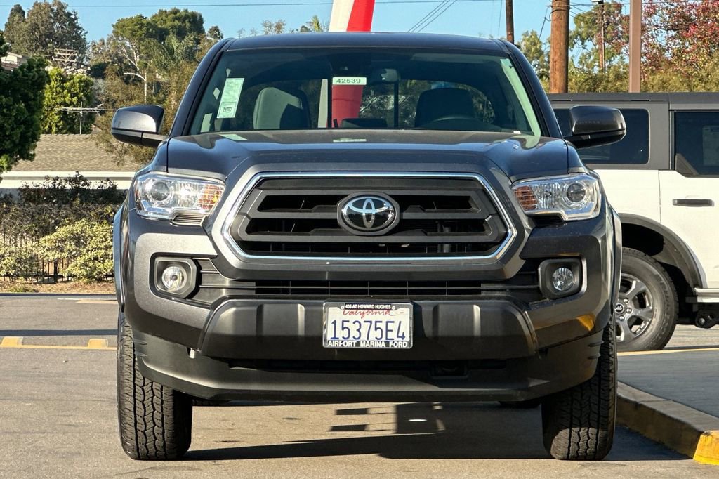 Used 2021 Toyota Tacoma SR5 w/ Blackout Package (TMS) image 9
