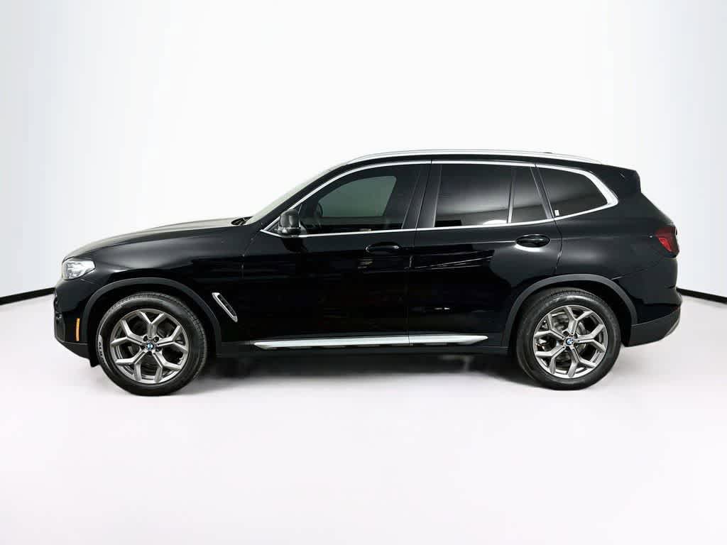 Used 2022 BMW X3 xDrive30i AWD/4WD image 3