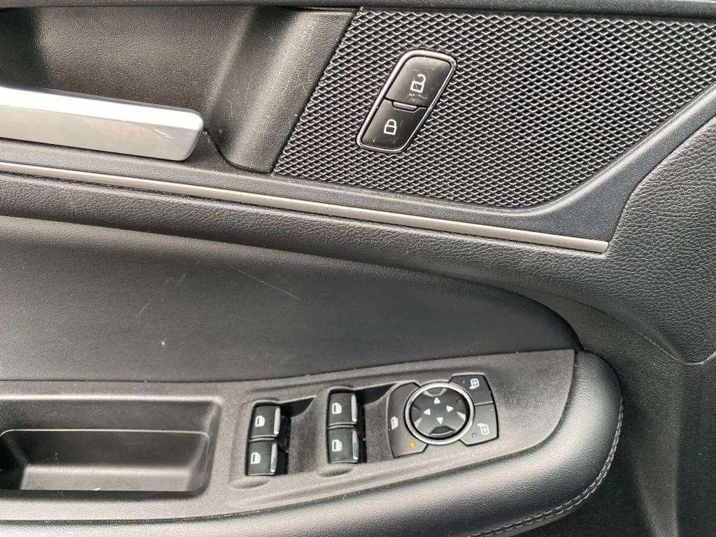 Certified 2023 Ford Edge SEL image 15