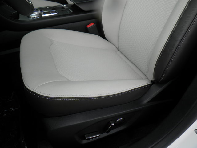 Certified 2019 Ford Fusion SE w/ Equipment Group 151A image 7