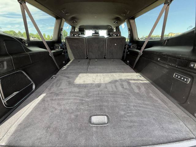 Used 2023 Jeep Wagoneer L Series II AWD/4WD image 11