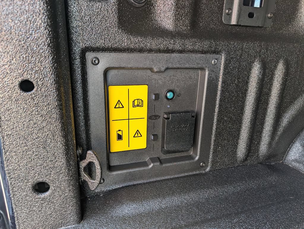 Certified 2025 Ford F150 Lightning Flash AWD/4WD image 31