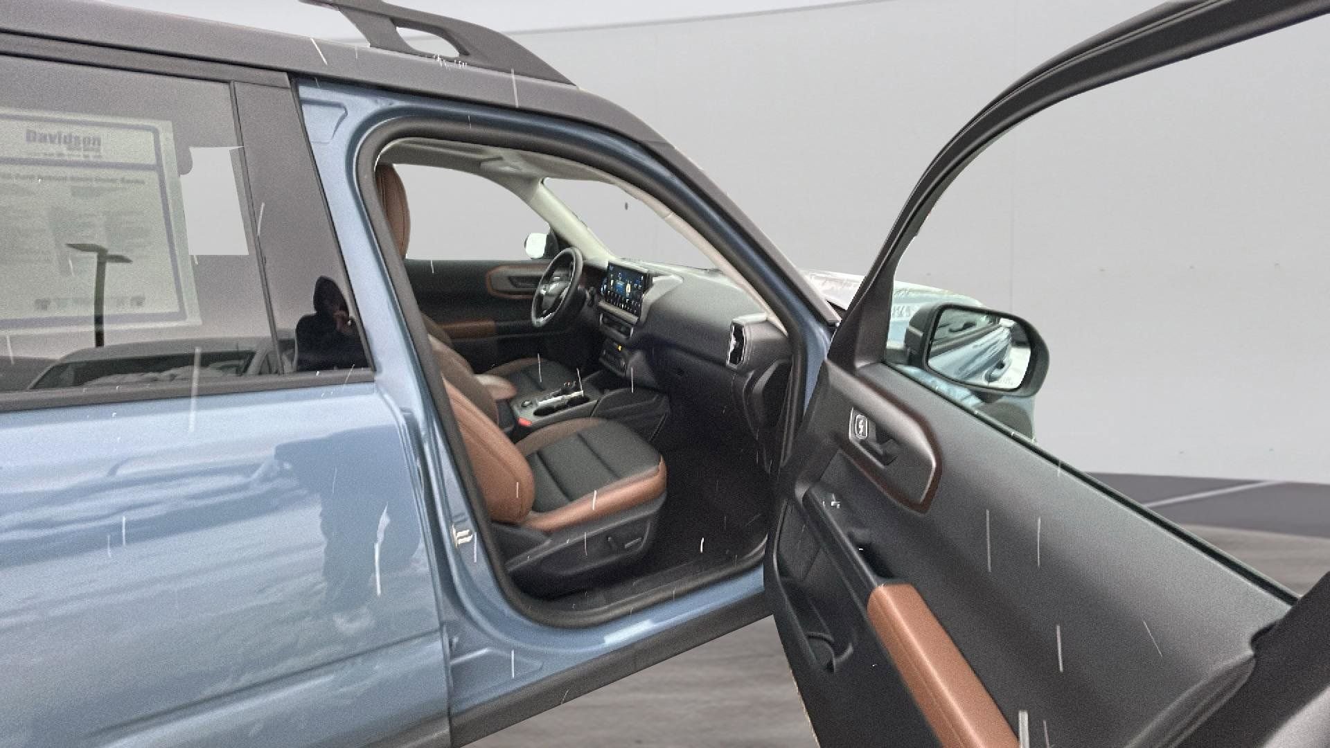 Certified 2025 Ford Bronco Sport Outer Banks w/ Outer Banks Tech Package+ image 24