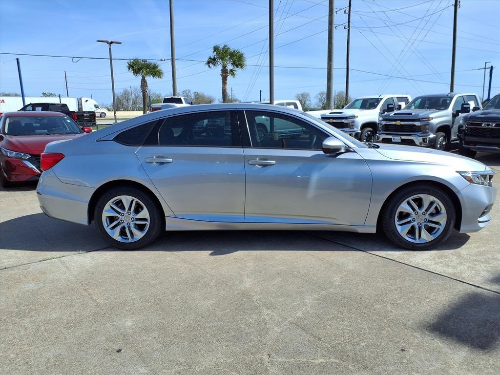 Used 2018 Honda Accord LX image 8