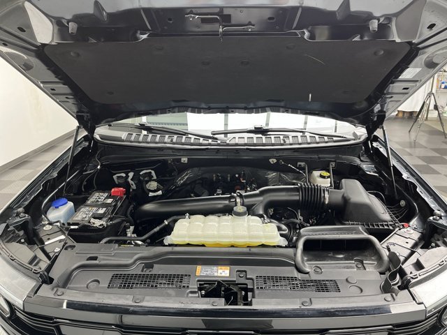 Certified 2025 Ford Expedition Platinum w/ Platinum Ultimate Package AWD/4WD image 34