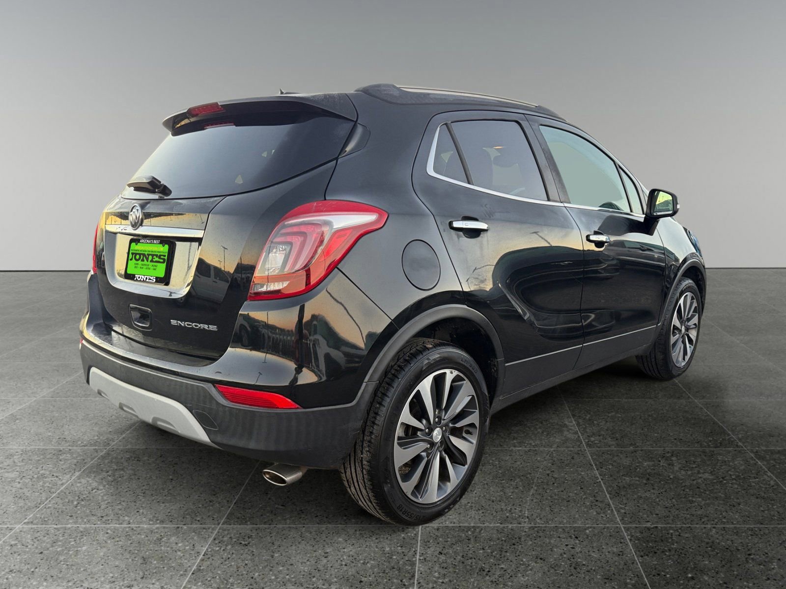 Used 2020 Buick Encore Essence image 4