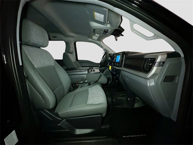 Certified 2025 Ford F350 XLT w/ FX4 Off-Road Package image 35
