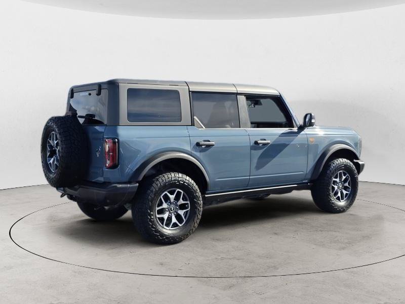 Certified 2022 Ford Bronco Badlands AWD/4WD image 3