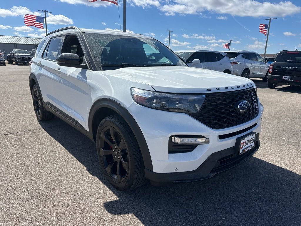 Certified 2024 Ford Explorer ST w/ Equipment Group 401A image 2