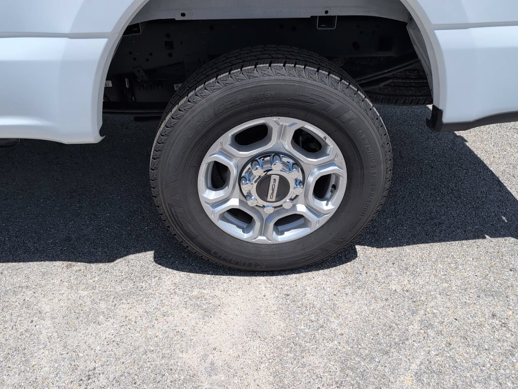 Certified 2026 Ford F250 XLT AWD/4WD image 13
