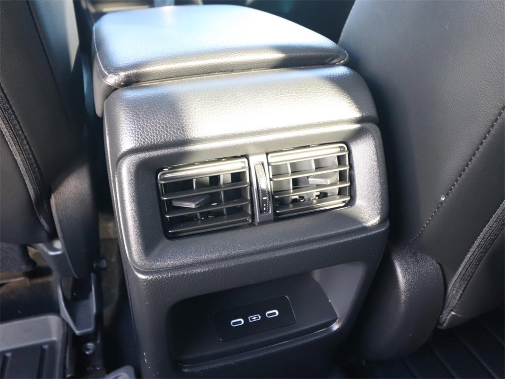 Used 2024 Honda CR-V EX-L image 13
