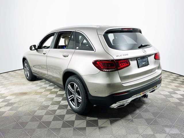 Used 2020 Mercedes-Benz GLC 300 BASE 4MATIC image 5