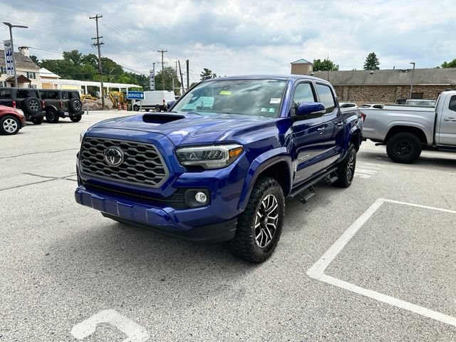 Used 2022 Toyota Tacoma TRD Sport AWD/4WD image 5